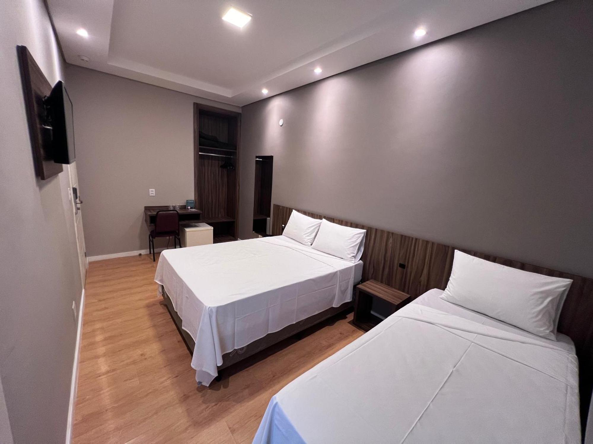 Regis Hotel II Режистру Экстерьер фото